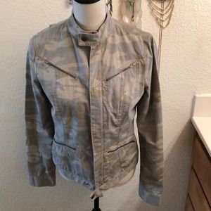 DNKY camo fitted zip up jacket